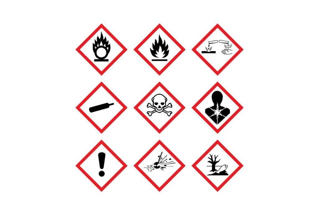 Cover Image for Shipping Dangerous Goods